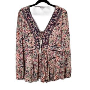 Torrid Babydoll Embroidered Lace Up Top Size Medium/Large